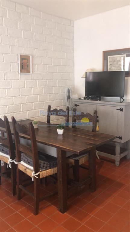 Apartamento en alquiler de temporada en edificio