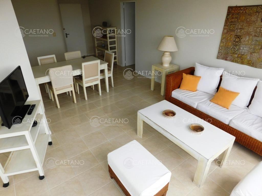 Venta de depto en edificio con servicios