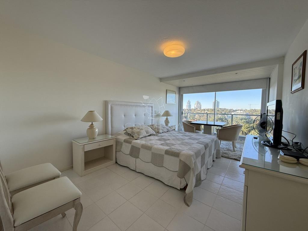 Apartamento en Mansa, 3 dormitorios