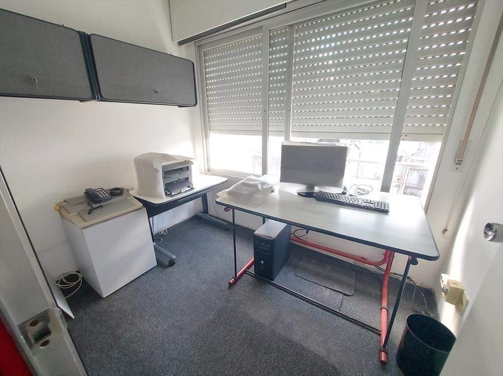 ALQUILER OFICINA CON MUEBLES EN EL CENTRO