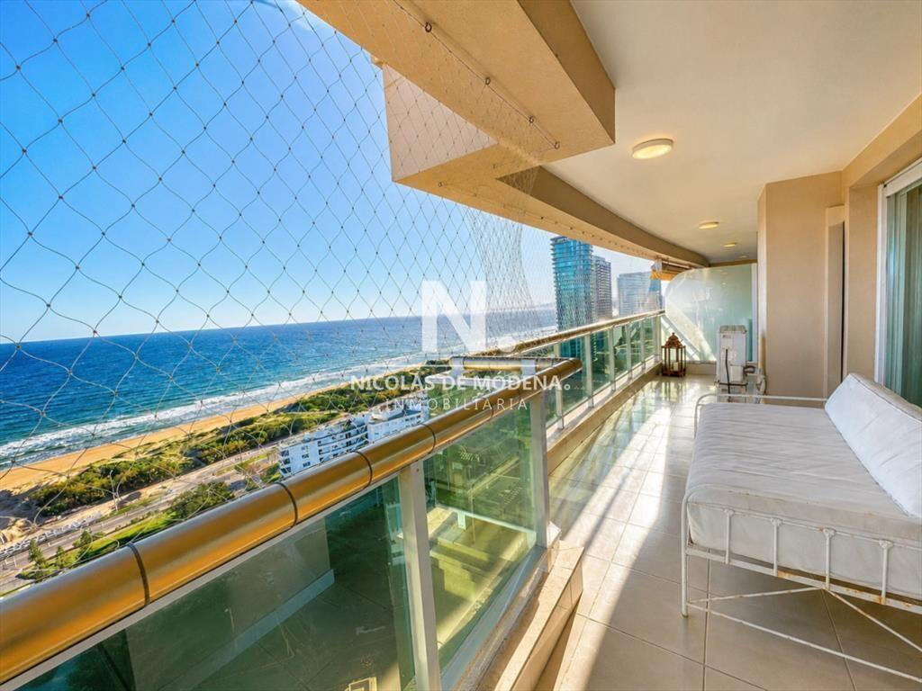 Apartamento en venta en Le Jardin, piso alto con