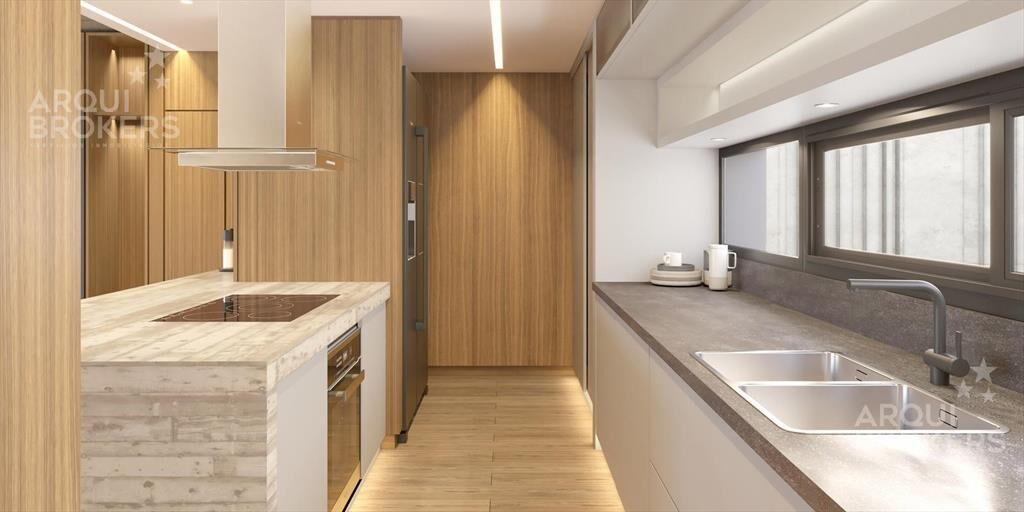 Apartamento penthouse de tres dormitorios en venta en Pocit