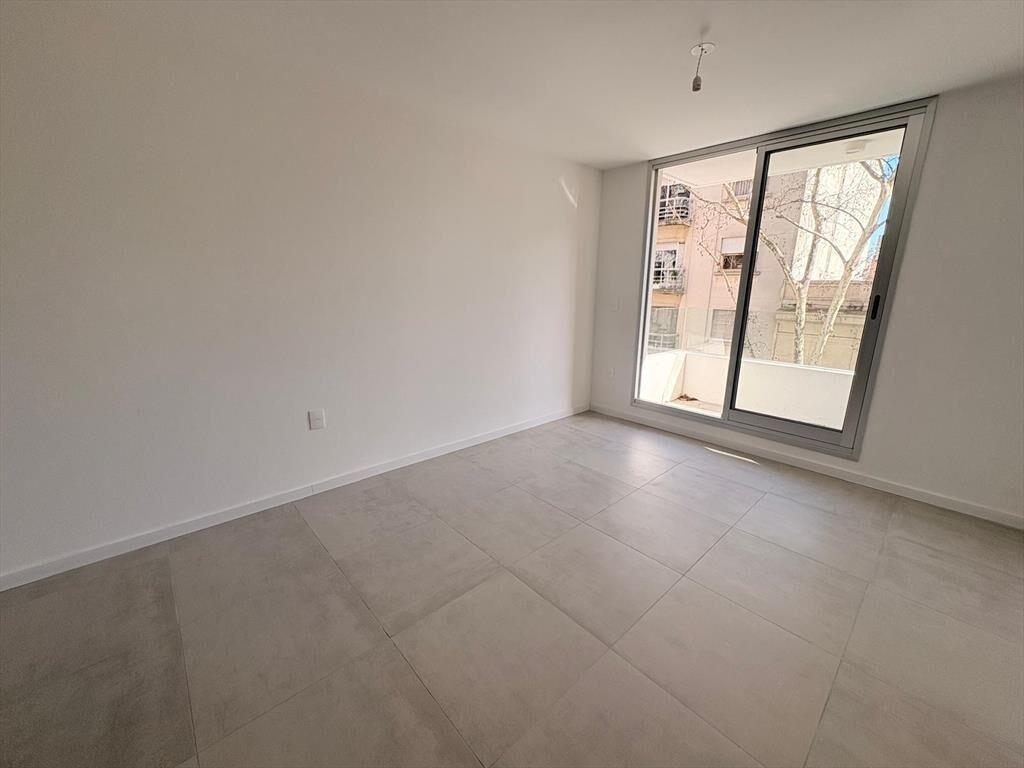 Apartamento 2 dormitorios y garaje en Centro Sur