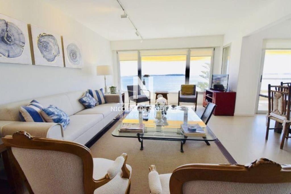 Hermoso departamento en venta 4 dormitorios, del