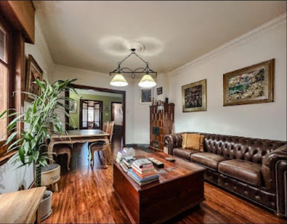 VENTA CASA LA BLANQUEADA: 4 DORMITORIOS, 2 BAÑOS Y GJE.