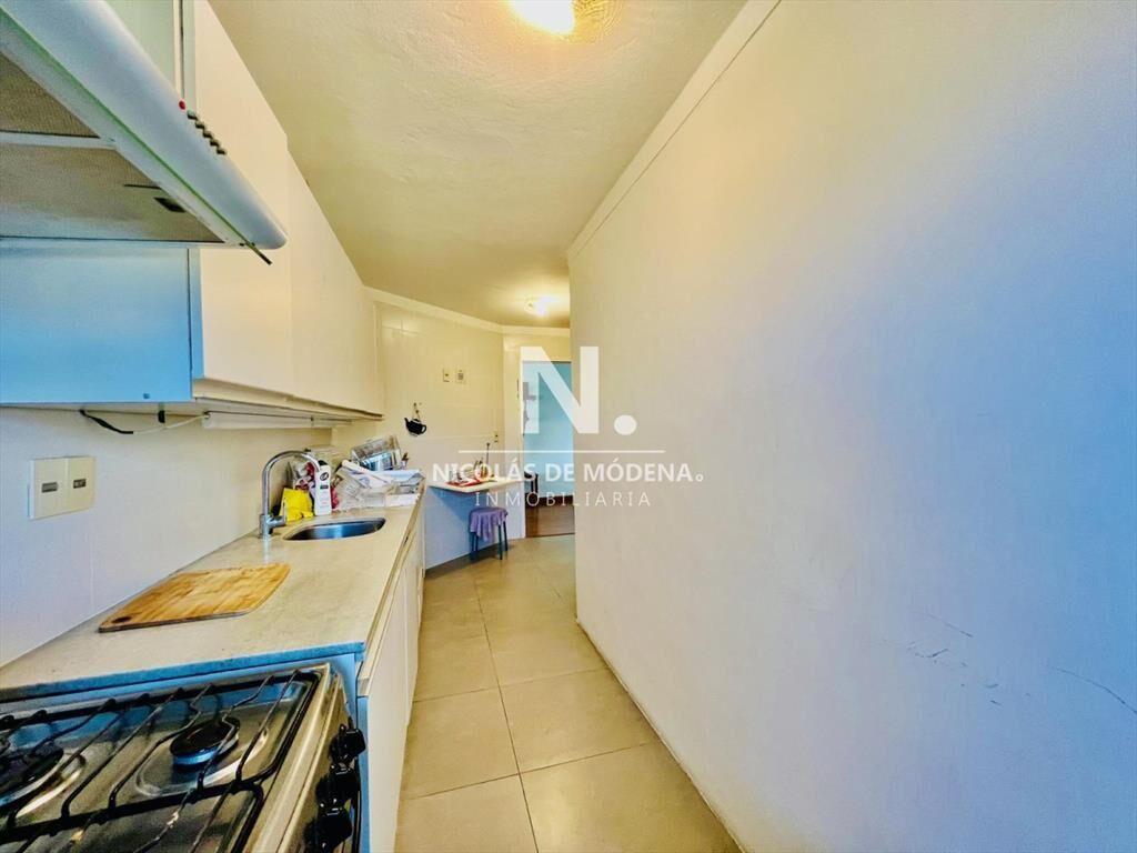 Se vende apartamento de 2 dormitorios en Roosevelt Punta de