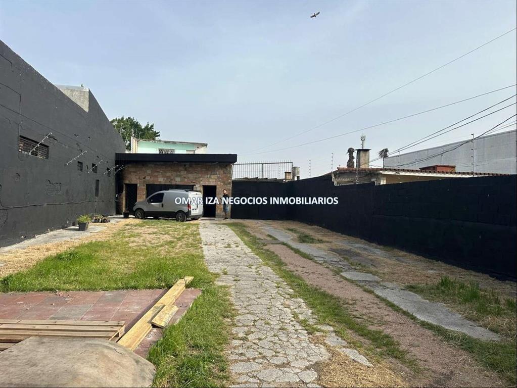 VENTA CASA PADRON UNICO SOBRE CNO CARRASCO, A RECICLAR, GRA