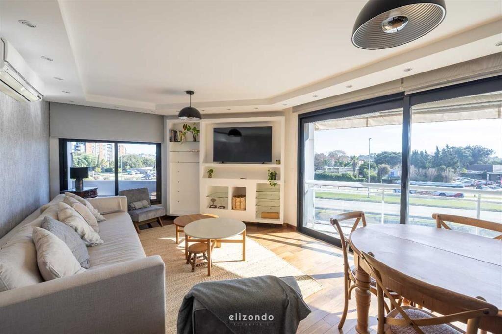 ALQUILER APARTAMENTO 2 DORMITORIOS PARRILLERO GGE