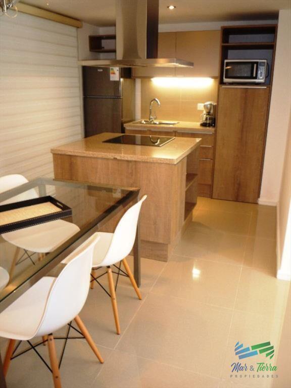 En alquiler y venta.. monoambiente amplio a del