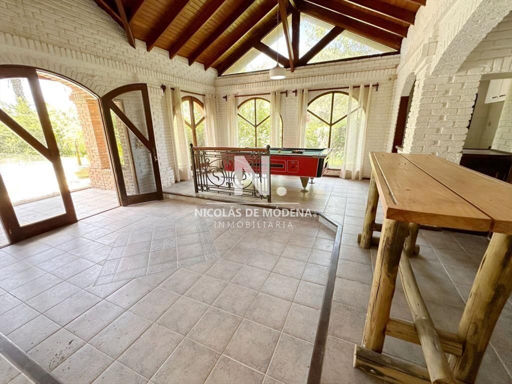 Vende casa en Jardines de Cordoba Punta del Este