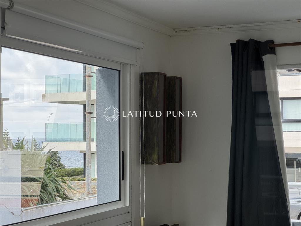 Apartamento en península con piscina propia, 3