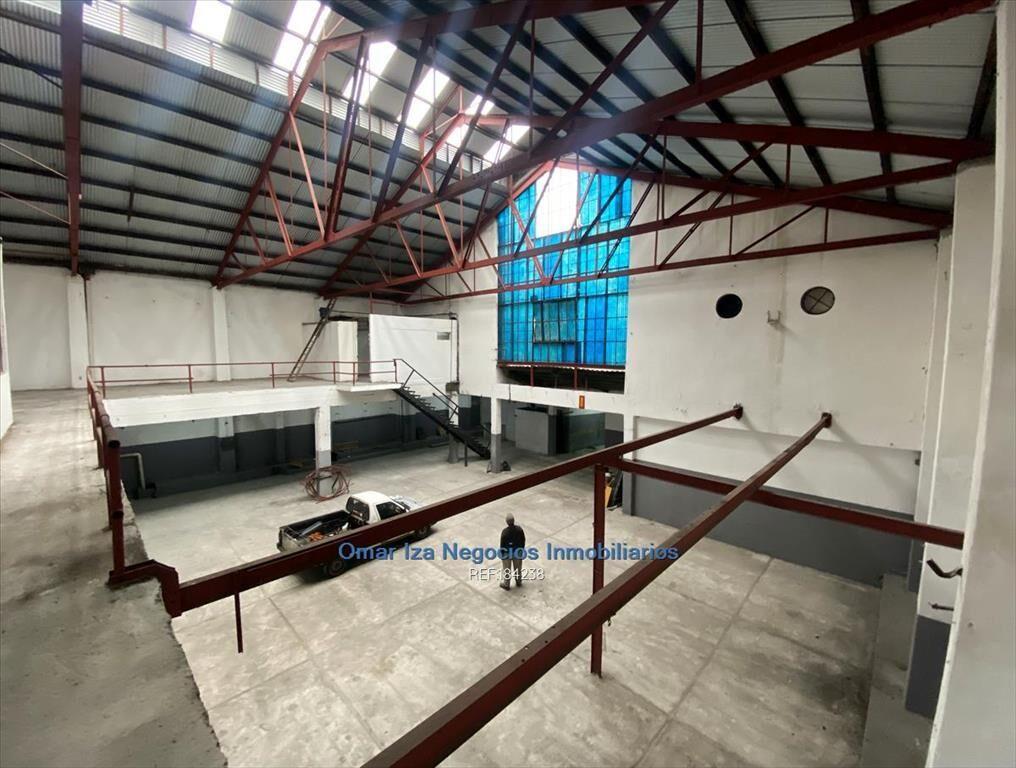 Venta local comercial + galpon + casona centro