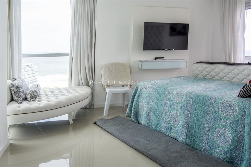 Apartamento en venta de 3 dormitorios en Wind del