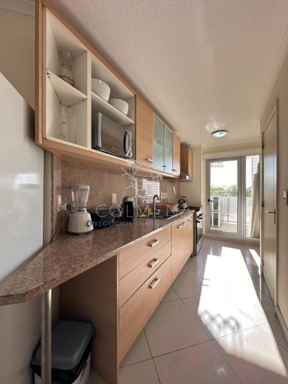 Hermoso apartamento en venta de 3 dormitorios y