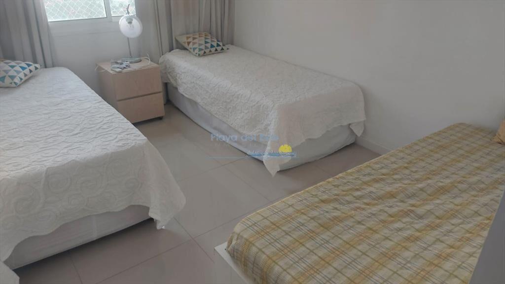 Apartamento de 2 dormitorios y medio en alquiler