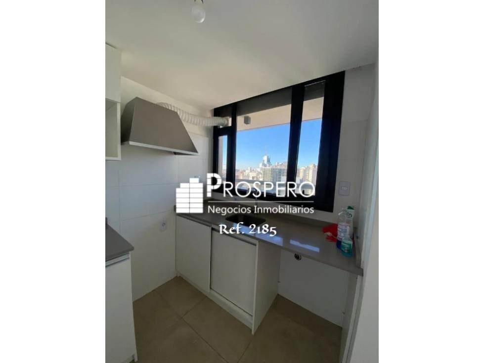 2185 venta apto 3 dorm Cordon parrillero garaje C/renta