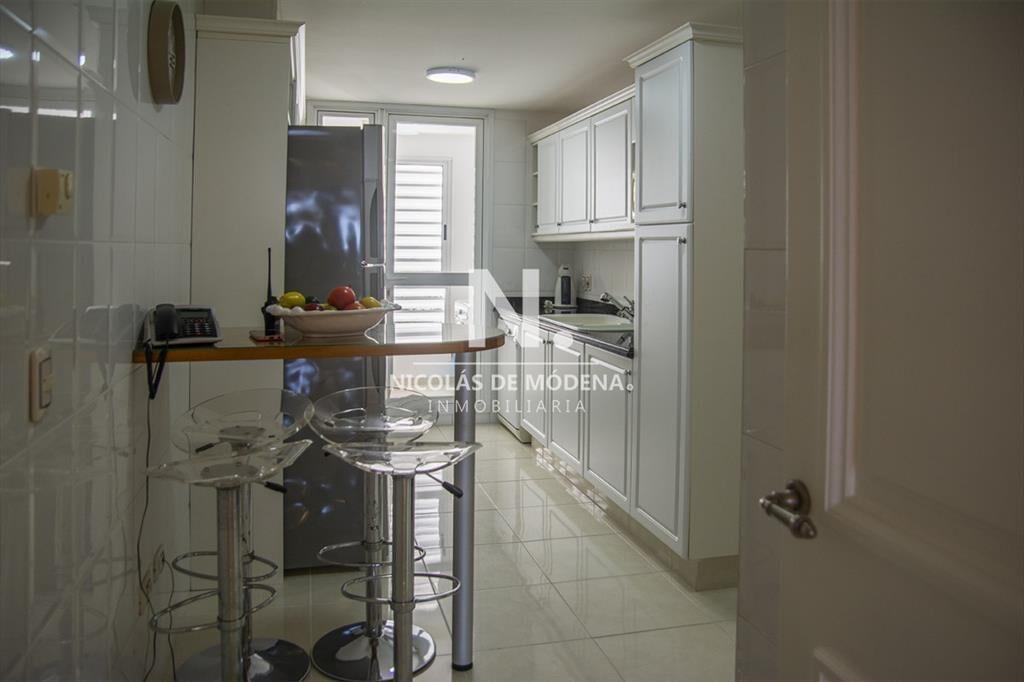 Departamento de 3 dormitorios en venta con vista