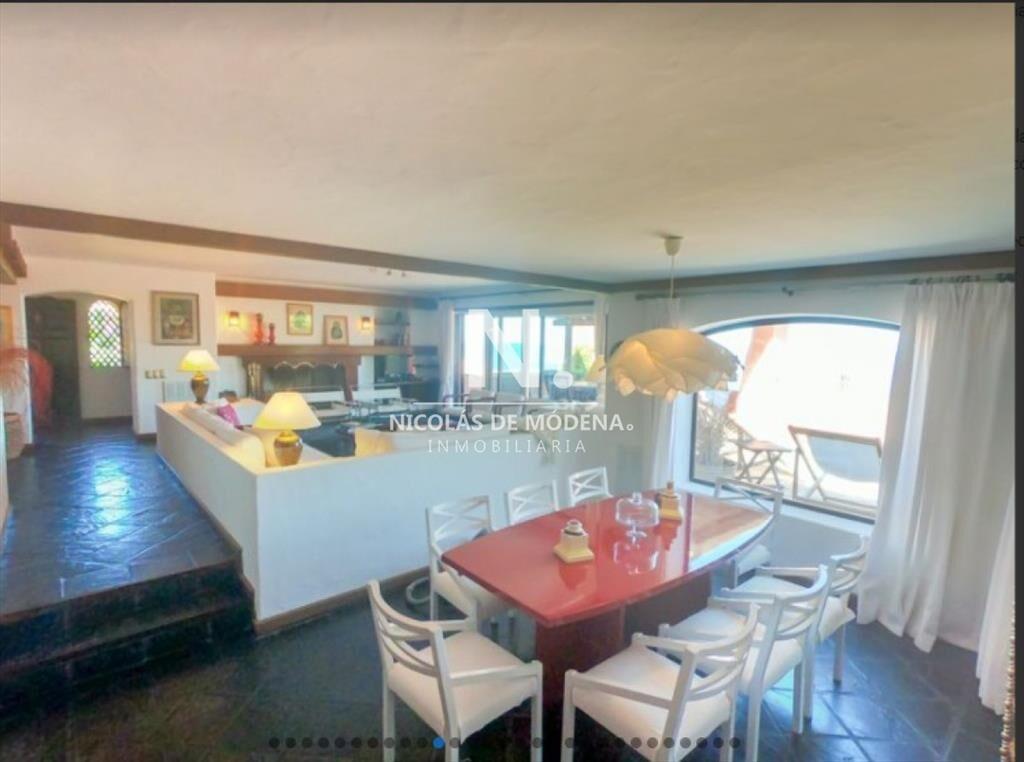Hermoso departamento en venta, punta ballena.