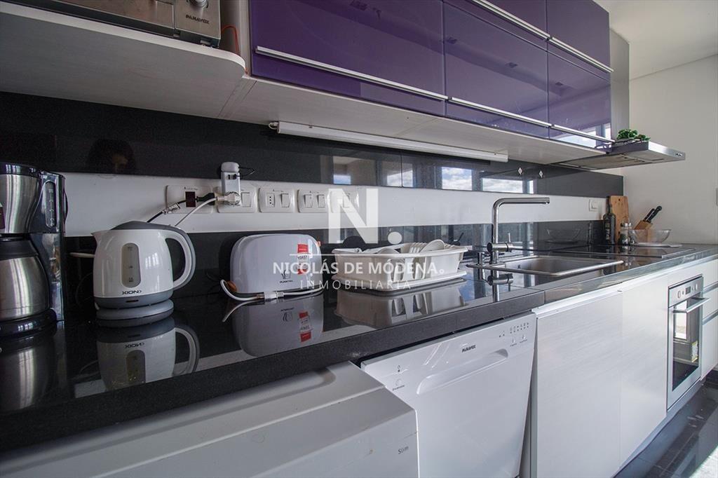 En venta apartamento con vista al mar de 1