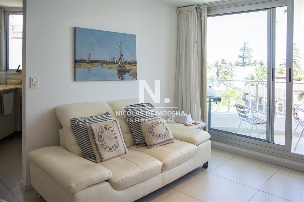 Departamento con agradable vista a los de Punta