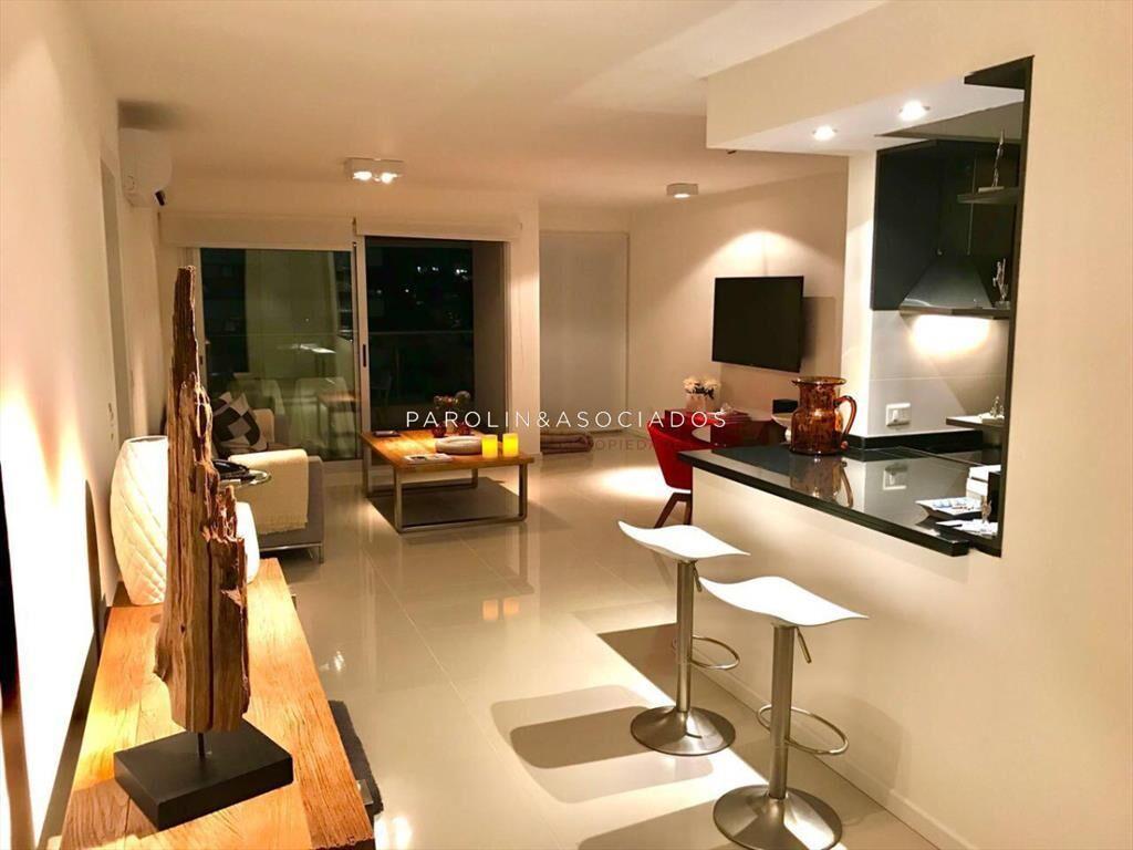Apartamento en venta en Icon Tower, Punta del