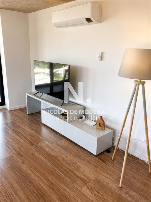 Apartamento de 3 dormitorios en primera linea de