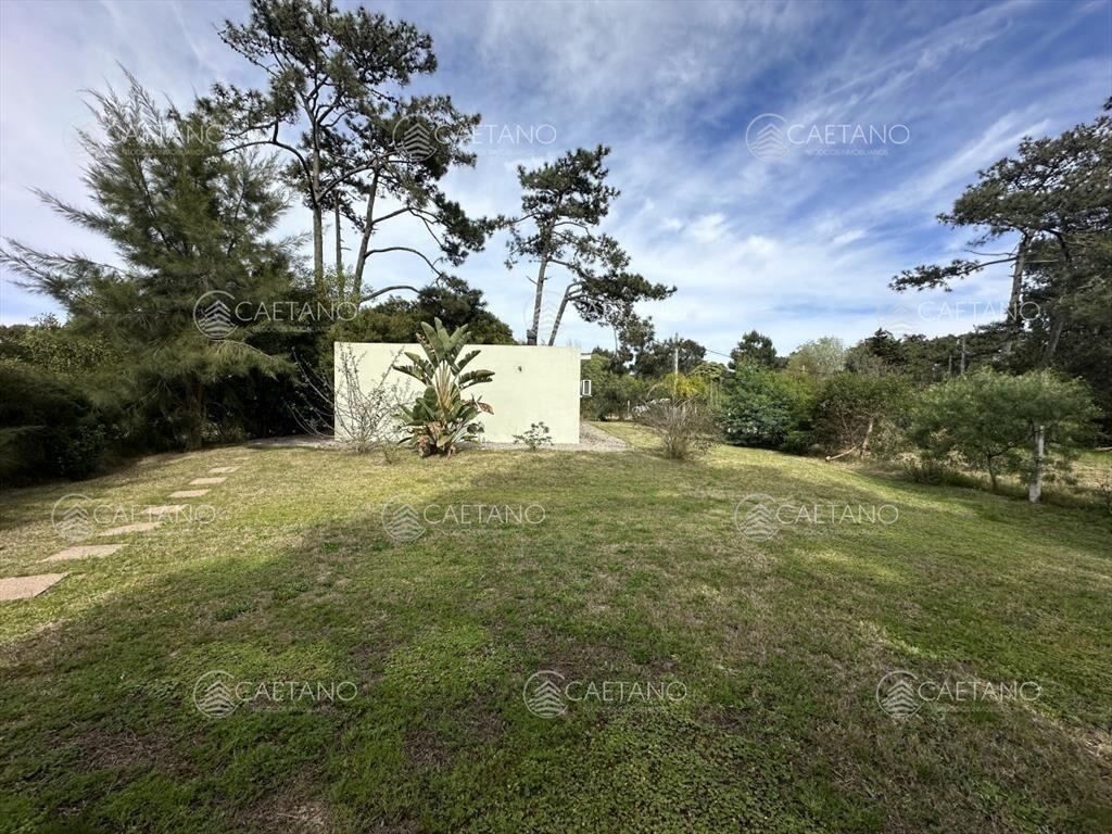 Venta casa en TÃ­o Tom