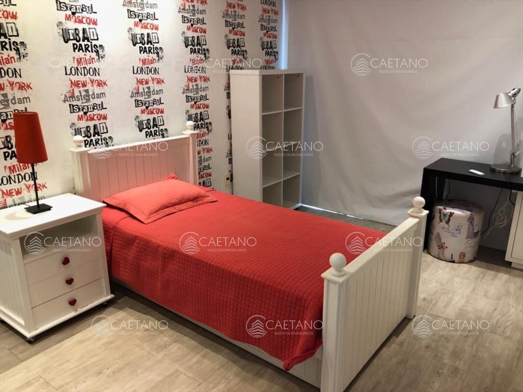 Preciosa casa en Jardines de CÃ³rdoba