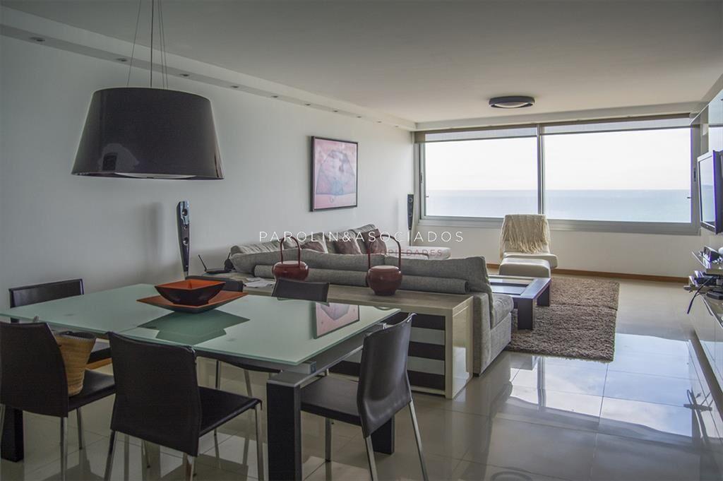 Apartamento en venta de 3 dormitorios en Tiburón, Playa Br