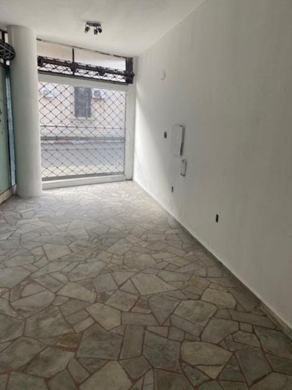 Venta local comercial en Cordón, Barrios Amorín y Mercedes