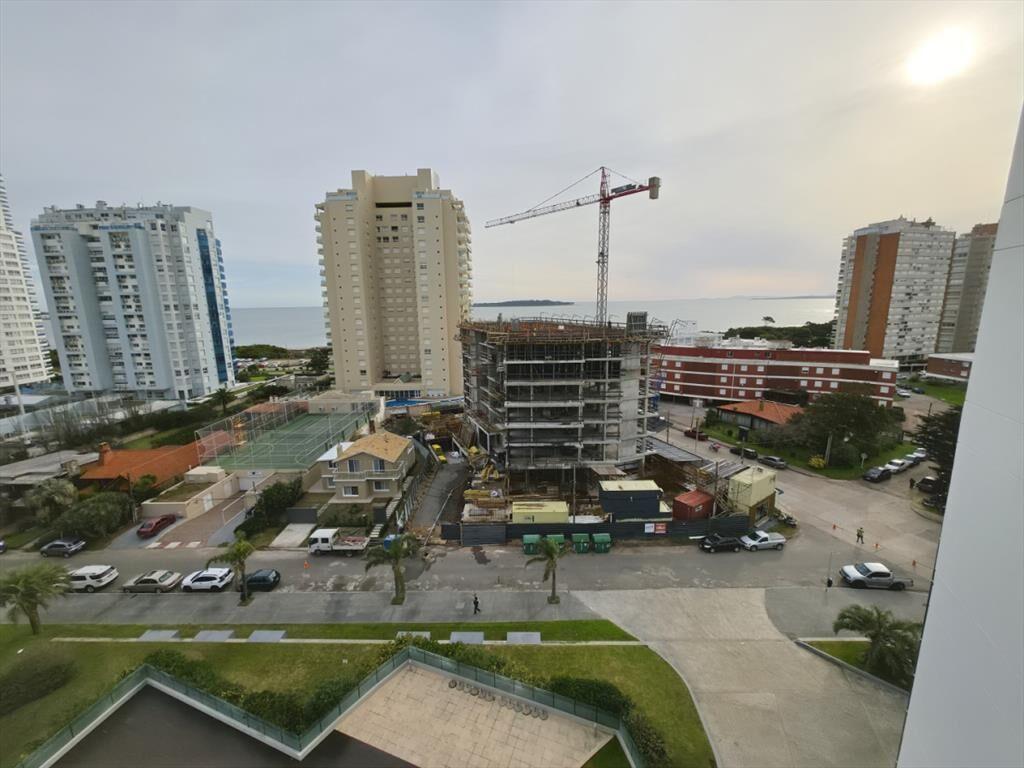ALQUILER TEMPORAL APARTAMENTO 2 DORMITORIOS EN MIAMI BOULEV
