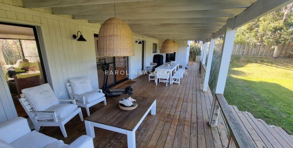 Casa en Venta de 3 Dormitorios en San Vicente,