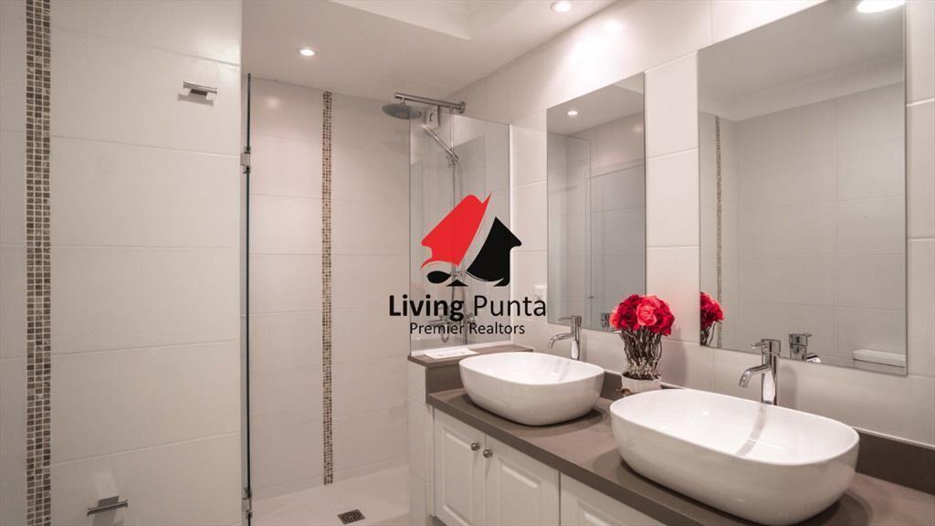 Espectacular apartamento en Peninsula, 2 *