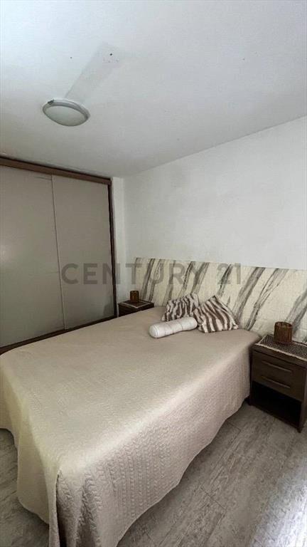 Apartamento en venta/Cordón/Av.18 de Julio/50m2/2 Dormito...