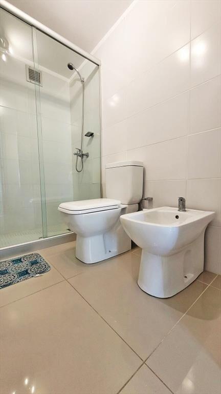 ALQUILER CON SERVICIOS