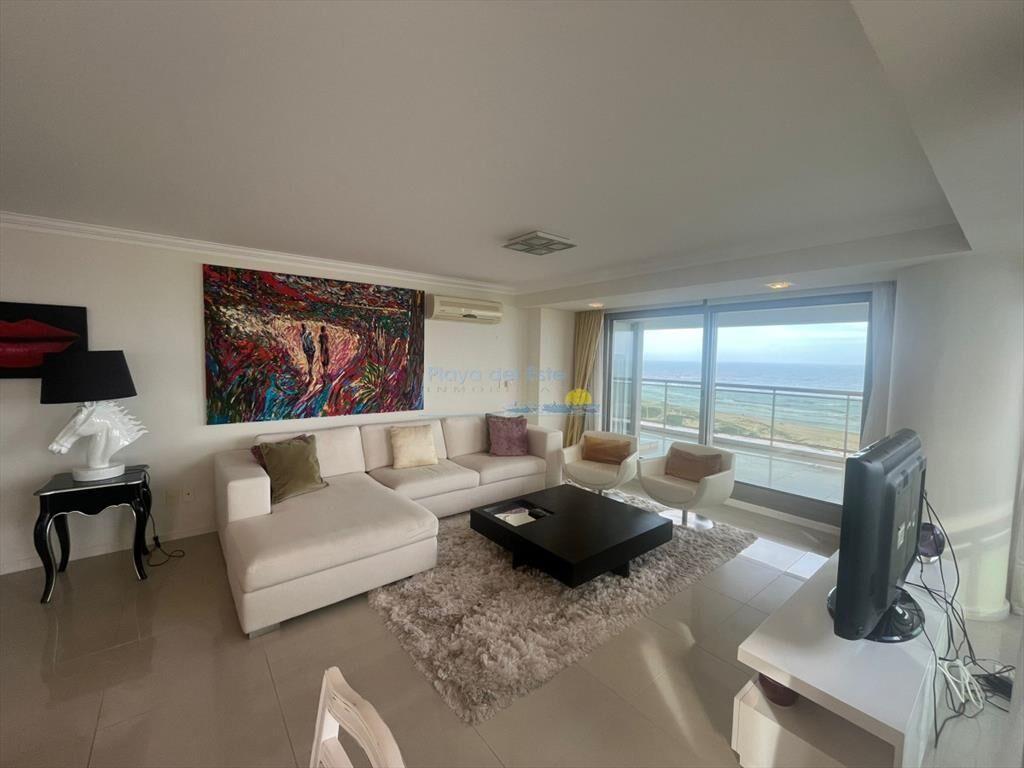 Apartamento en alquiler temporal de 3 dormitorios
