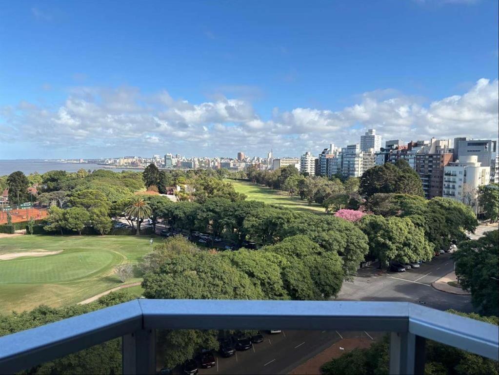Golf Venta Apartamento 2 dormitorios terrazas vista garaje
