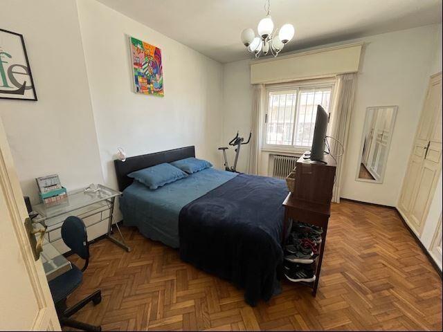 VENTA APARTAMENTO POCITOS 2 DORMITORIOS Y SERVICIO Y GARAJE