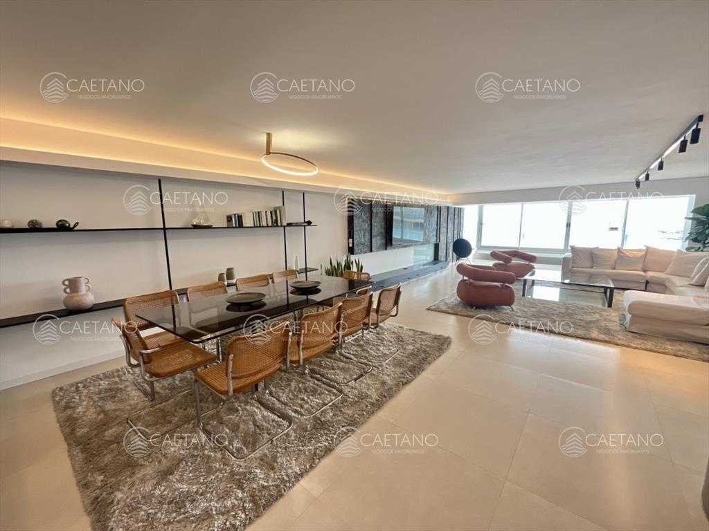 Venta apartamento 4 dormitorios. Playa brava, del
