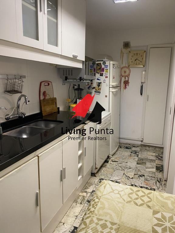 Hermoso apartamento estilo casita a una cuadra
