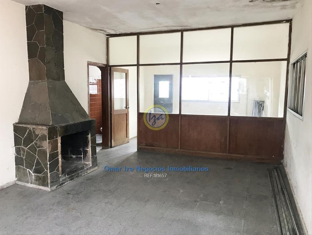 VENTA LOCAL INDUSTRIAL Y APARTAMENTOS EN HIPODROMO DE MAROÑ