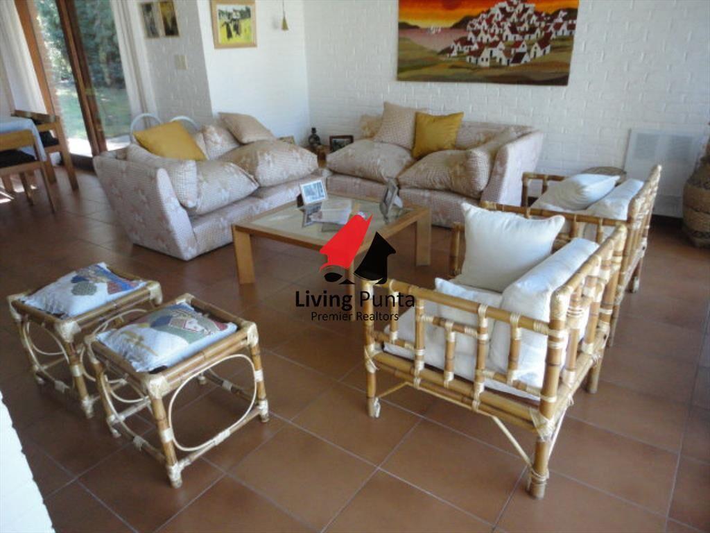 Venta de casa de 3 dormitorios en Punta del Este