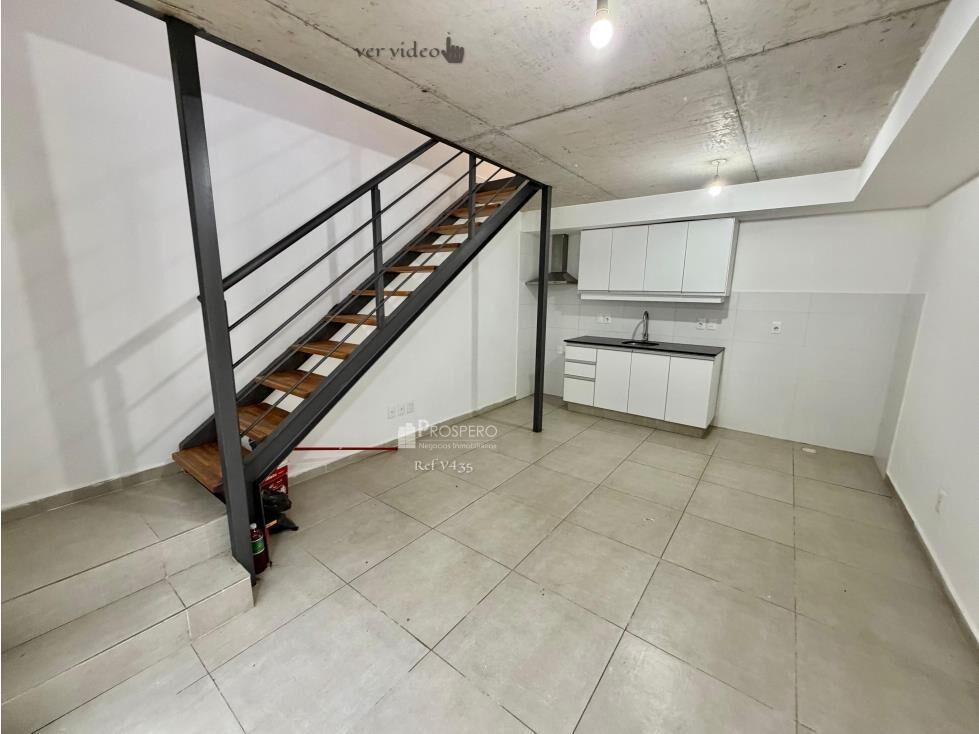 v435/1 alquiler duplex 1 dorm Cordon c/patio casi a estreno