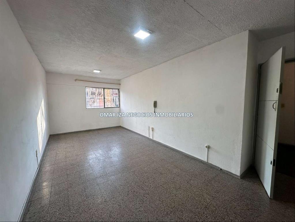 Alquiler apartamento dos dormitorios Centro bajos gc con pa