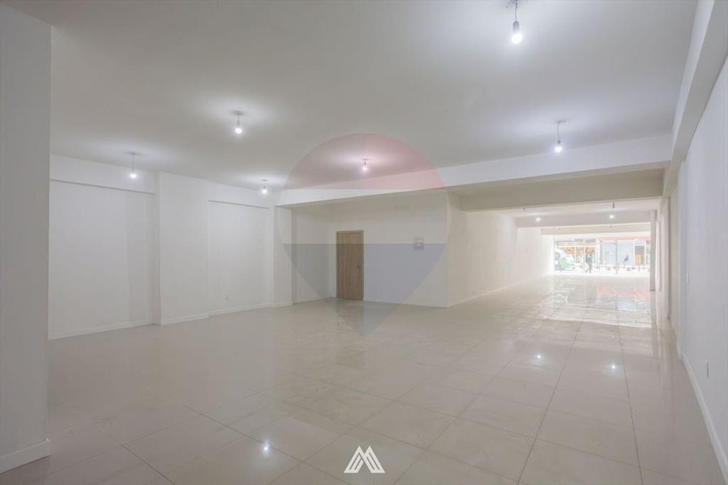 VENTA LOCAL COMERCIAL SOBRE 18 DE JULIO, CORDÓN