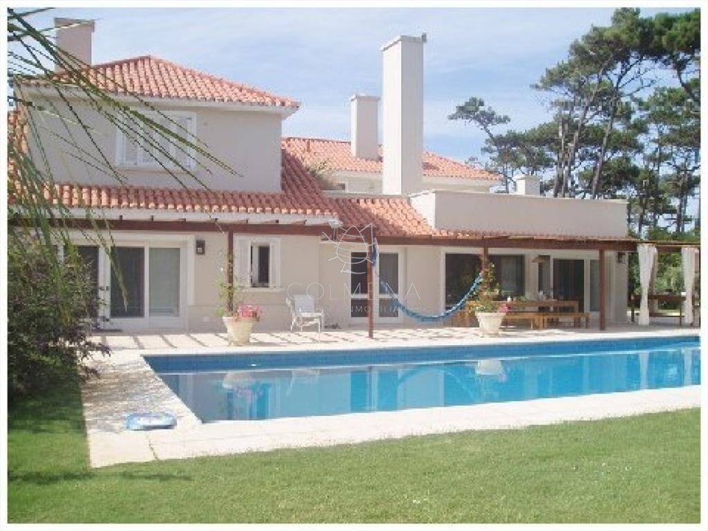 Casa en RincÃ³n del Indio, 6 dormitorios *