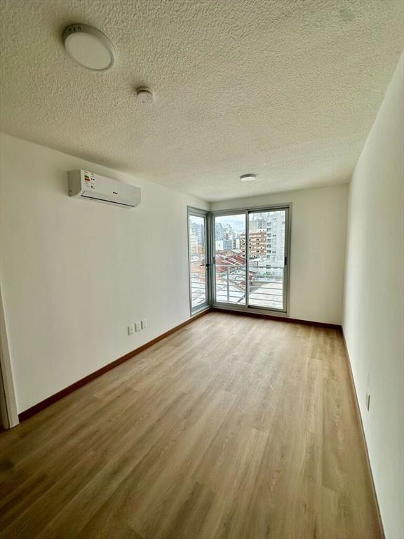 Alquiler apartamento 1 dormitorio en Tres Cruces