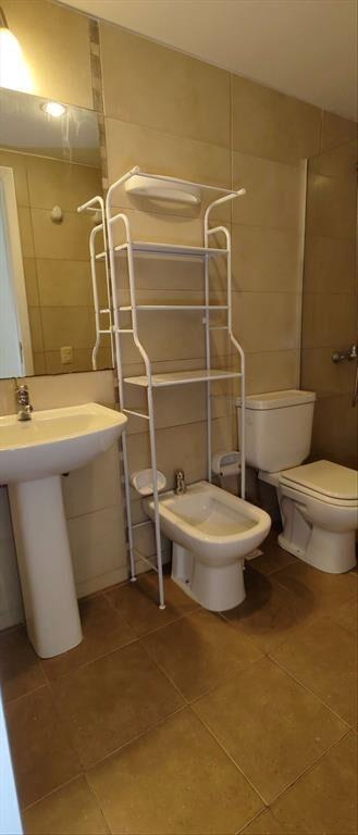 Alquiler Apartamento Pocitos 1 dormitorio garage vista piso