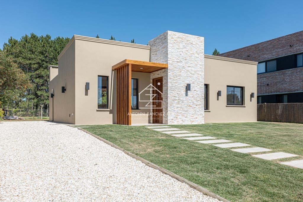 Casa a estrenar de 3 dormitorios