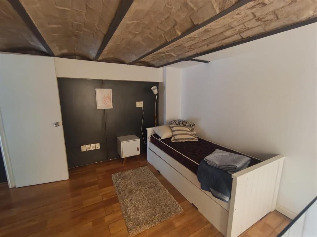 Apartamentos tipo loft en ciudad vieja amoblado.
